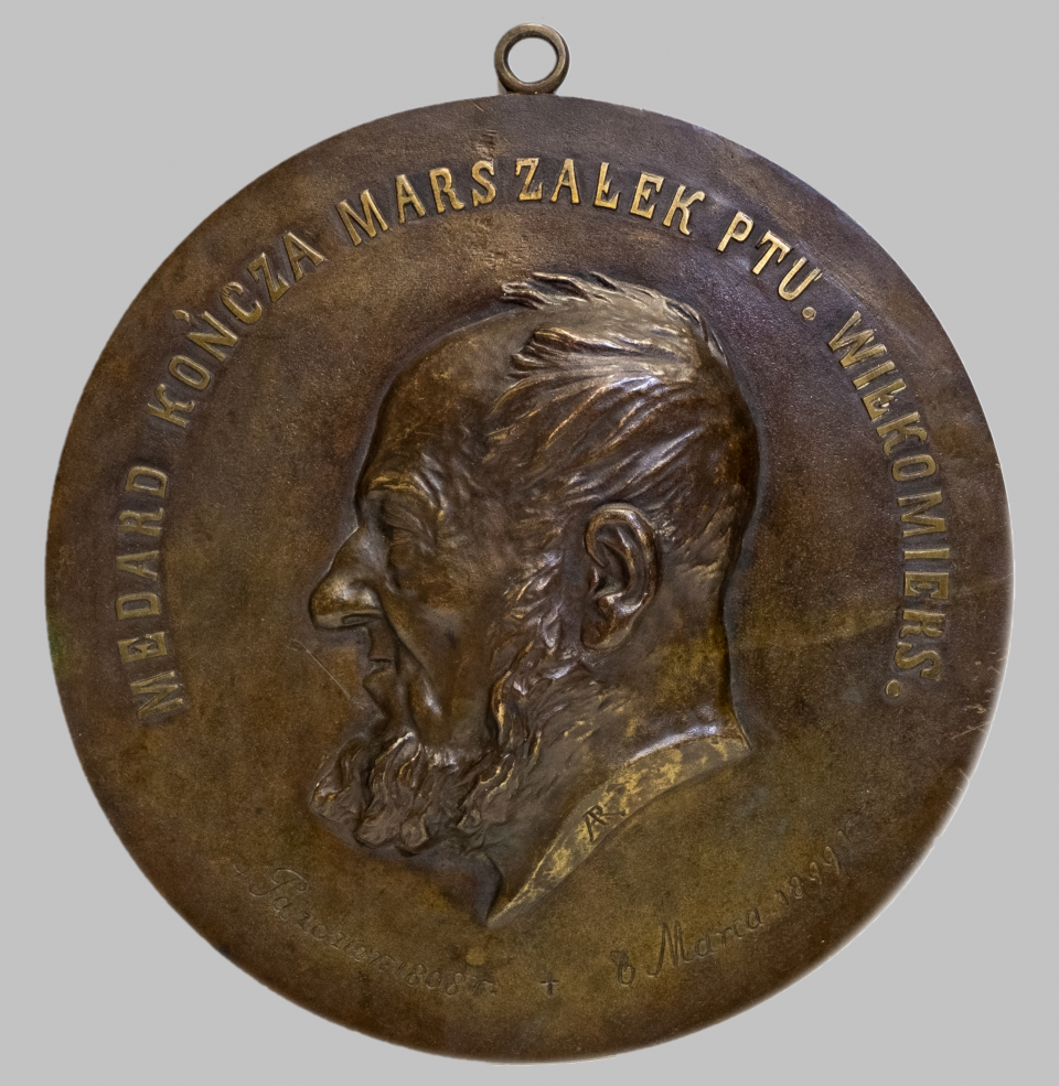 Medardo Kazimiero Končos bareljefas